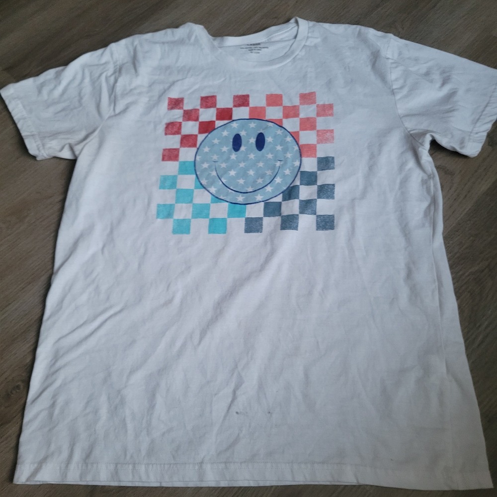 Women T-Shirt Large White Cotton Blend Checkered Smiley Face Patriotic‎ Casual